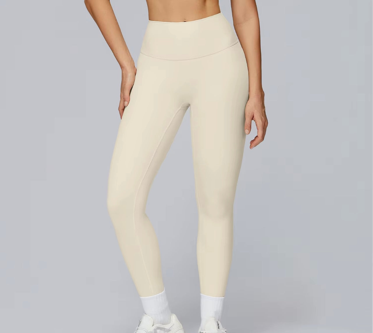 Astra Essential Leggings